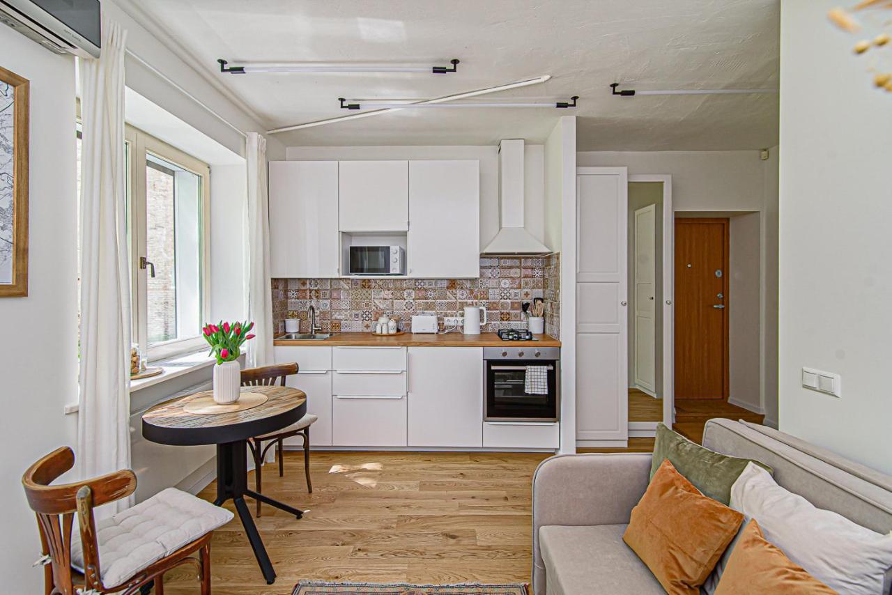 Cozy Studio In The Heart Of Vilnius Old Town ภายนอก รูปภาพ
