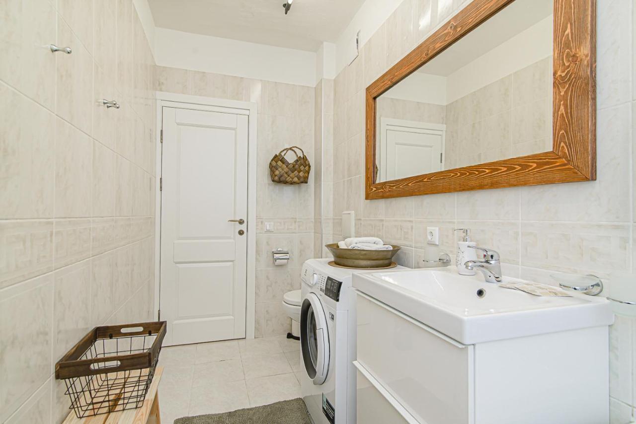 Cozy Studio In The Heart Of Vilnius Old Town ภายนอก รูปภาพ